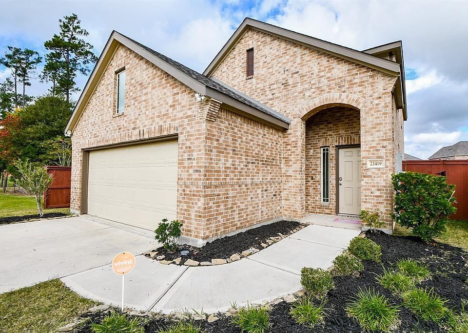 1st image of 22419 Brass Bell Dr