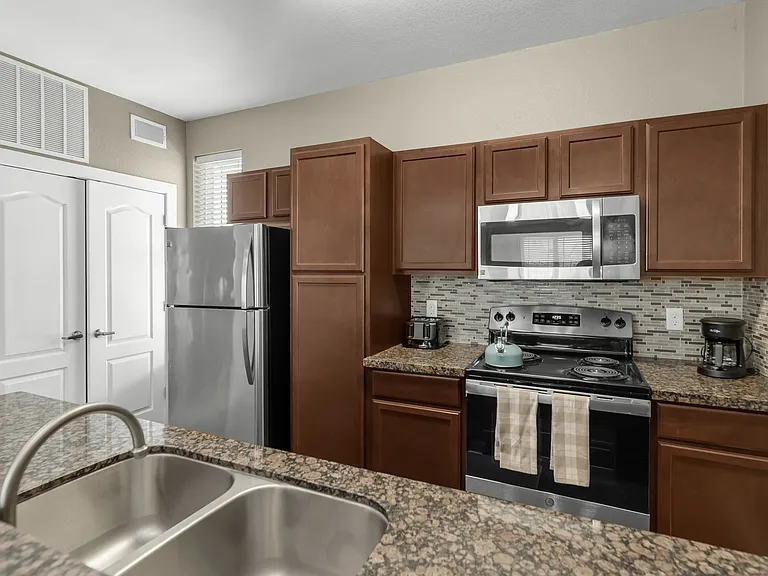 Northgate Proper — Photo 39