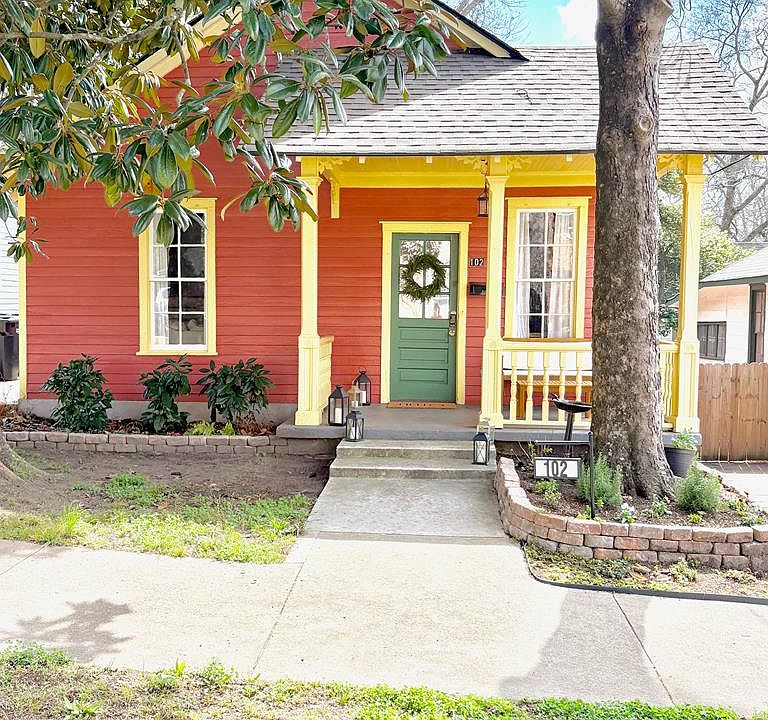 1st image of 102 5th St
