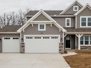 2830 Ardella Ct, Hudsonville, MI 49426
