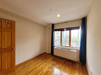 Rented by Bouklis Group