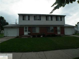 3515 Davidson Dr, Lansing, MI 48910