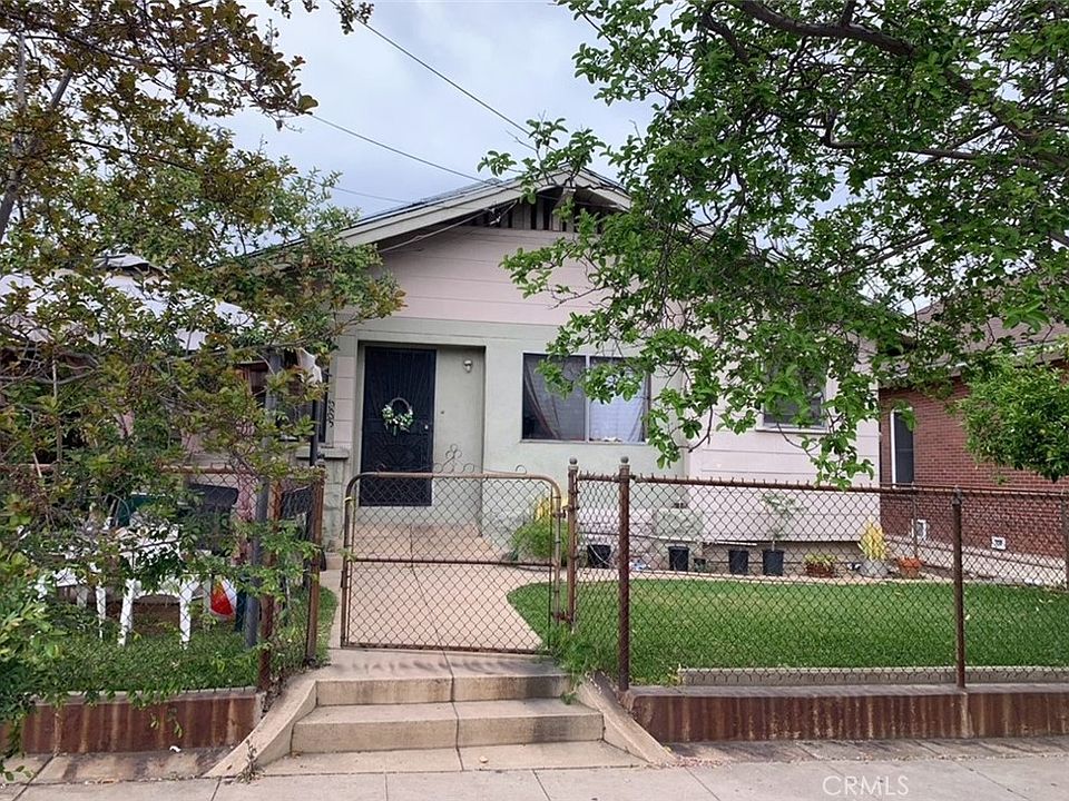 1st image of 3045 E 5th St