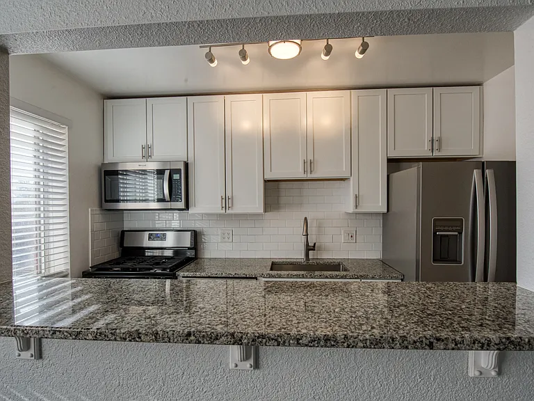 85 N Grant St #35 — Photo 7