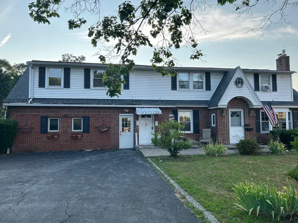 (undisclosed Address), Albany, NY 12203
