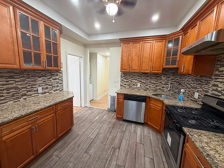 353 Liberty Ave #1 — Photo 13