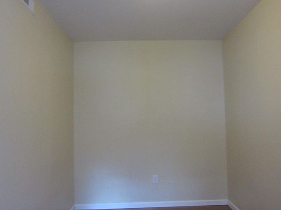 5th image of 1727 McKean St