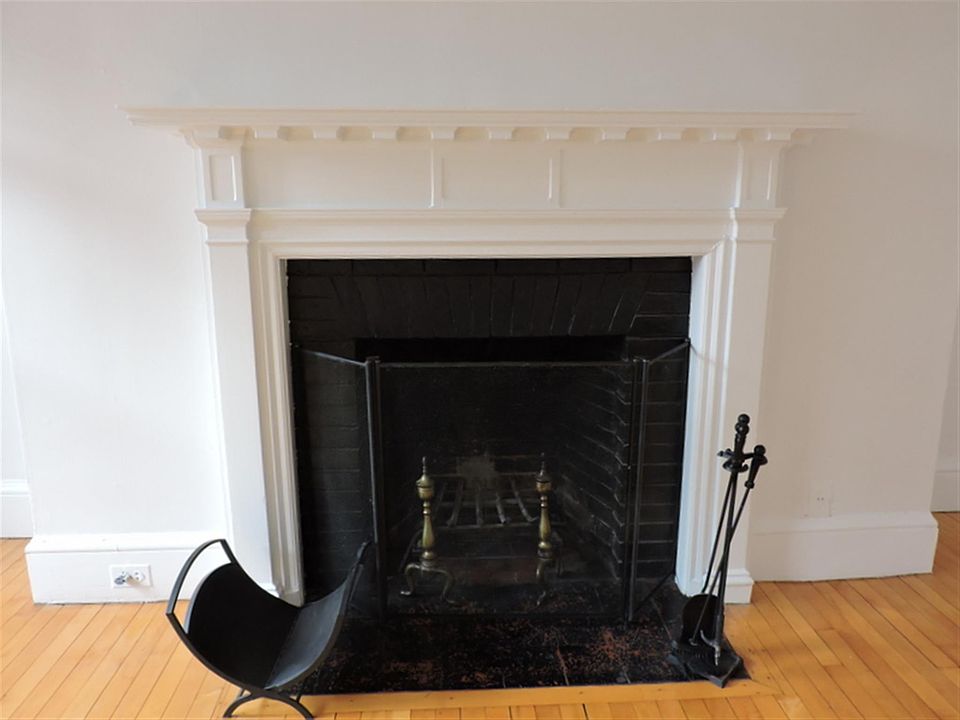 1st image of 88 Prescott St #6