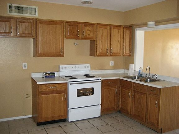 2nd image of 4208 E Saint Anne Ave