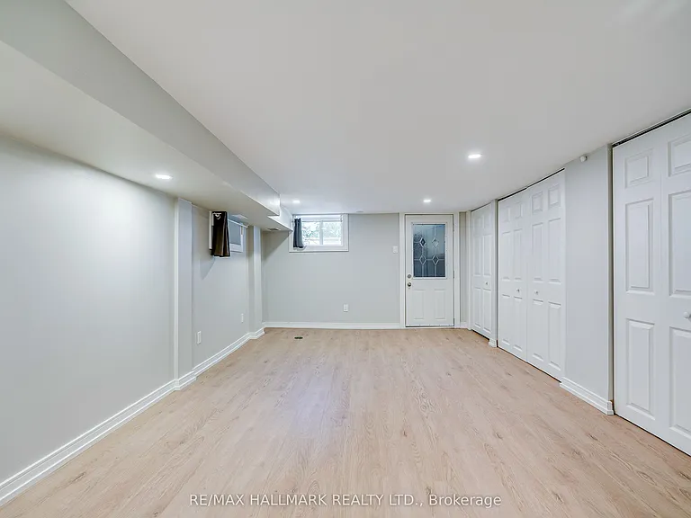 115 Rainsford Rd #LOWER — Photo 6