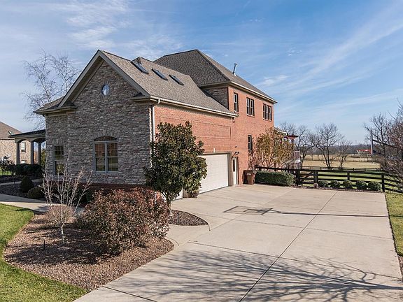 5th image of 117 Creek Rock Cir
