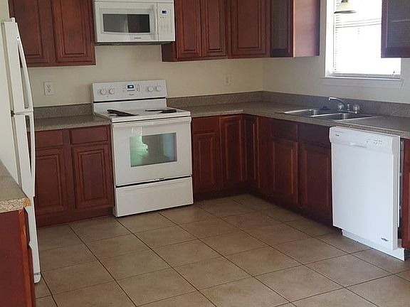 2nd image of 6683 Cortez Cir