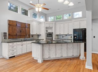 9100 Tennga Ln, Chattanooga, TN 37421