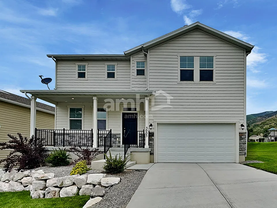 3003 S Village Dr