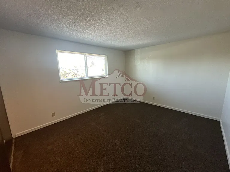 1310 Q St — Photo 8