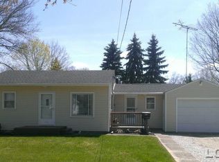 410 E Shawnee St, Tecumseh, MI
