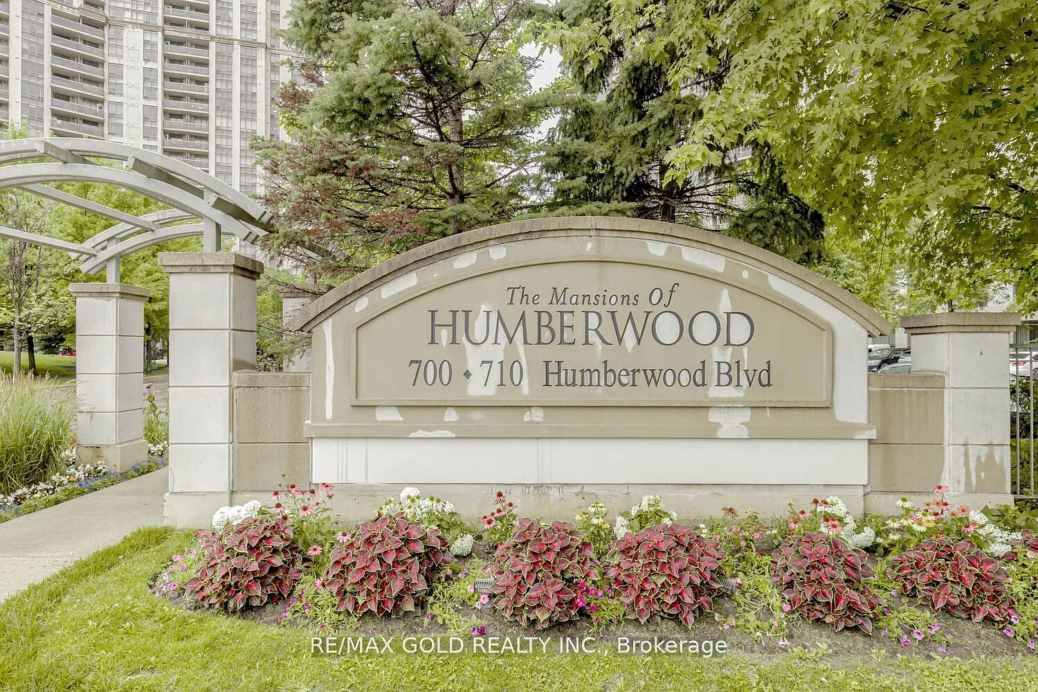 2 bed, $2,850 — Photo 1