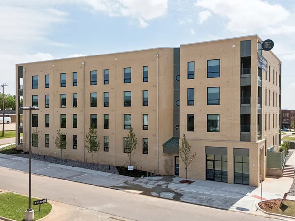 The E at 1016 NW 67th Street