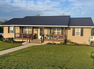 7941 Manilla Creek Rd, Red House, WV 25168