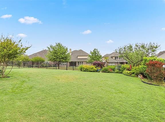 3rd image of 5705 River Highlands Dr