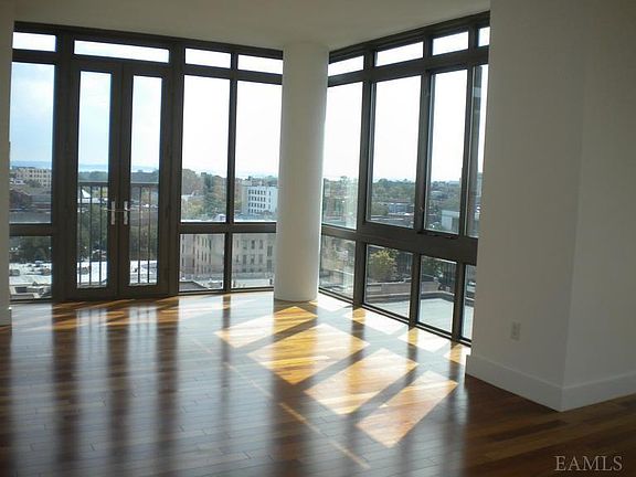 3rd image of 175 Huguenot St Unit 1906
