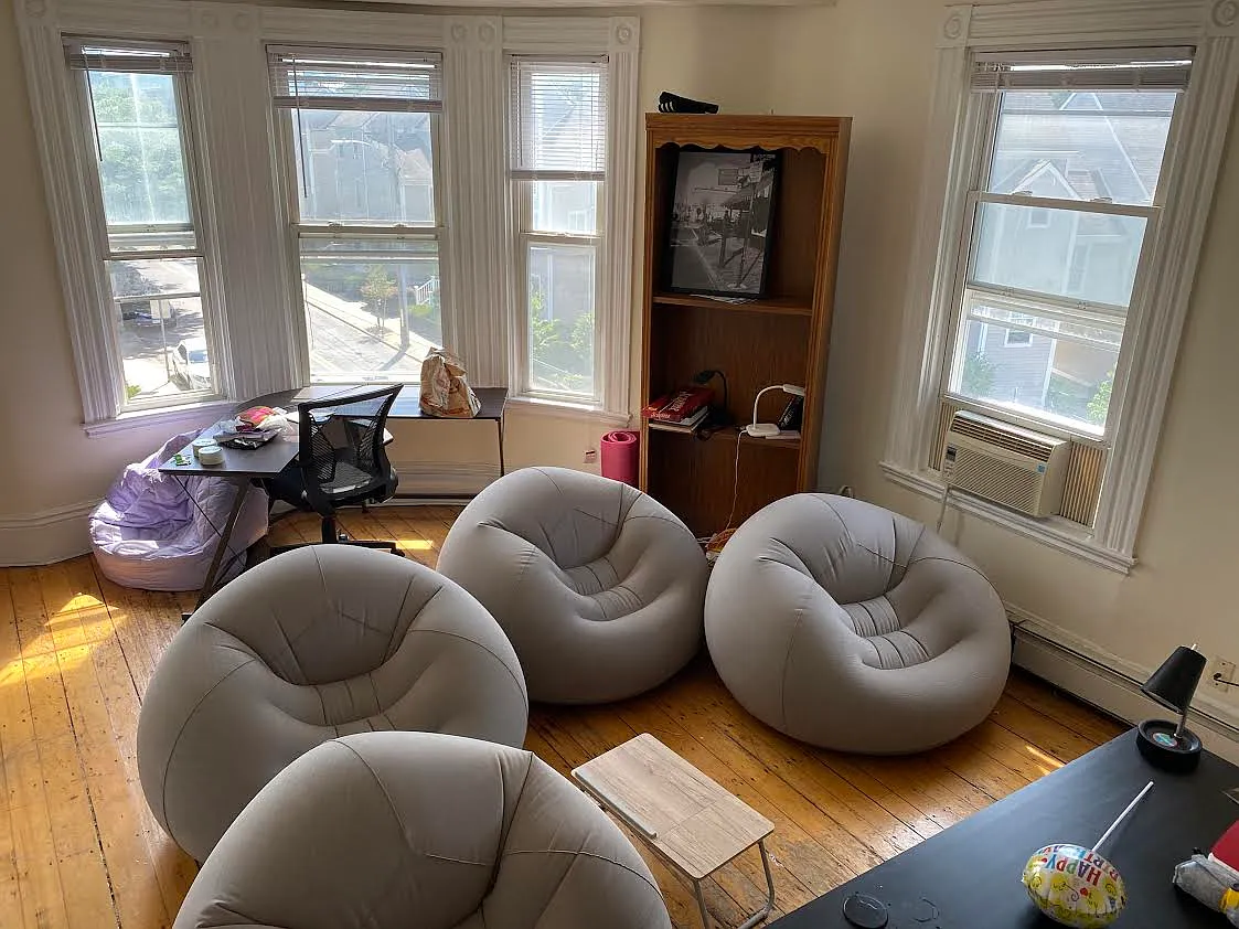 4 bed, $4,750 — Photo 3