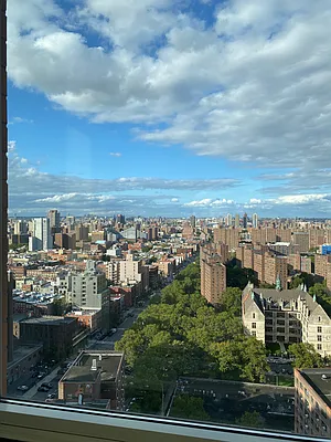 Rented by R New York | media 8