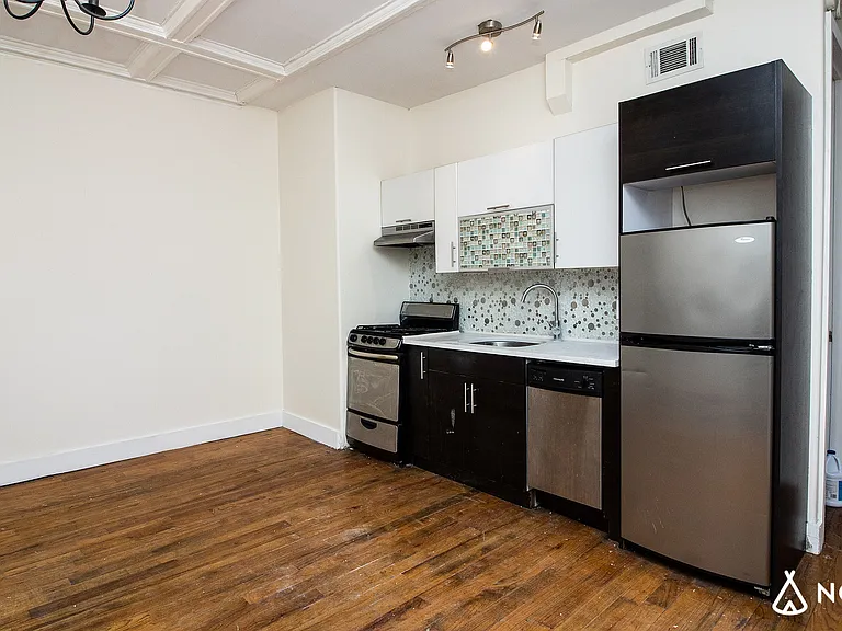 711 Saint Marks Ave #1C — Photo 8