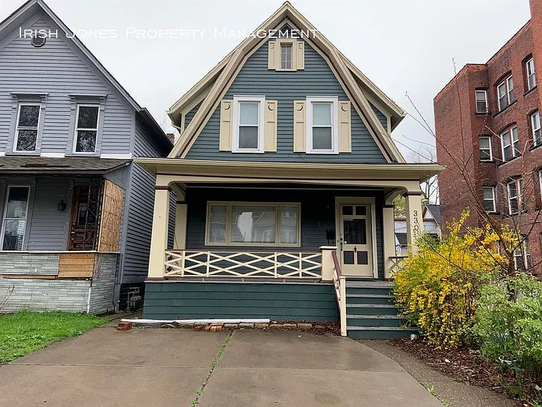330 Bryant St — Photo 1