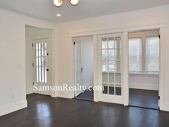 2nd image of 405 Morris Ave #1