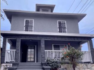 1284 W 38th St, Los Angeles, CA 90037
