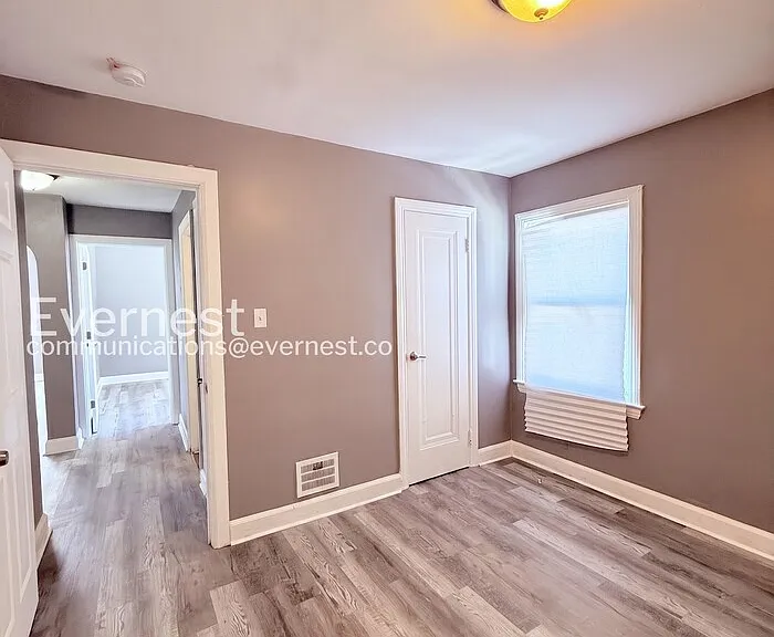 9460 Wayburn St — Photo 15
