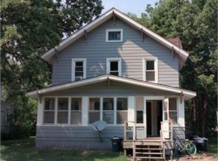 208 7th St NE, Mason City, IA 50401