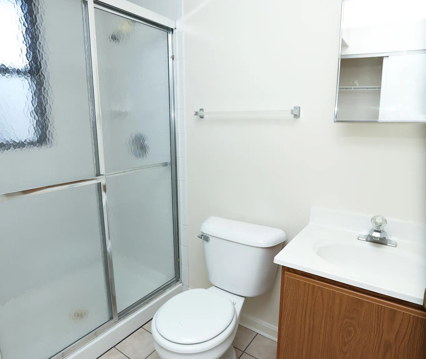 Studio, 350 sqft, $700 — Photo 3