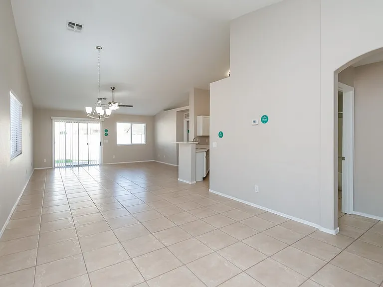 4882 E Meadow Mist Ln — Photo 4
