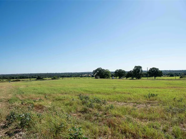 6 County Road 4371, Decatur, TX 76234