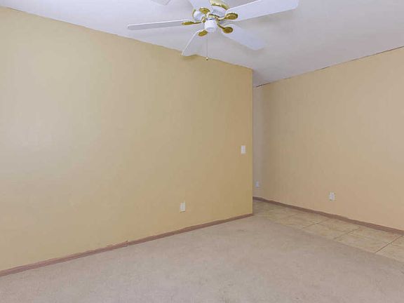 4th image of 225 S 14th Cir