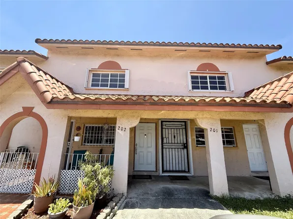 7901 W 29th Lane #202-10, Hialeah, FL 33018