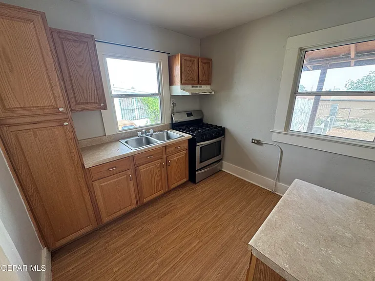 3716 Jackson Ave — Photo 11