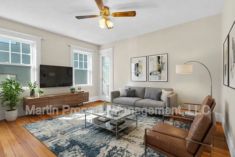 2 bed, 1.0 bath, 1200 sqft, $3,500 — Photo 2