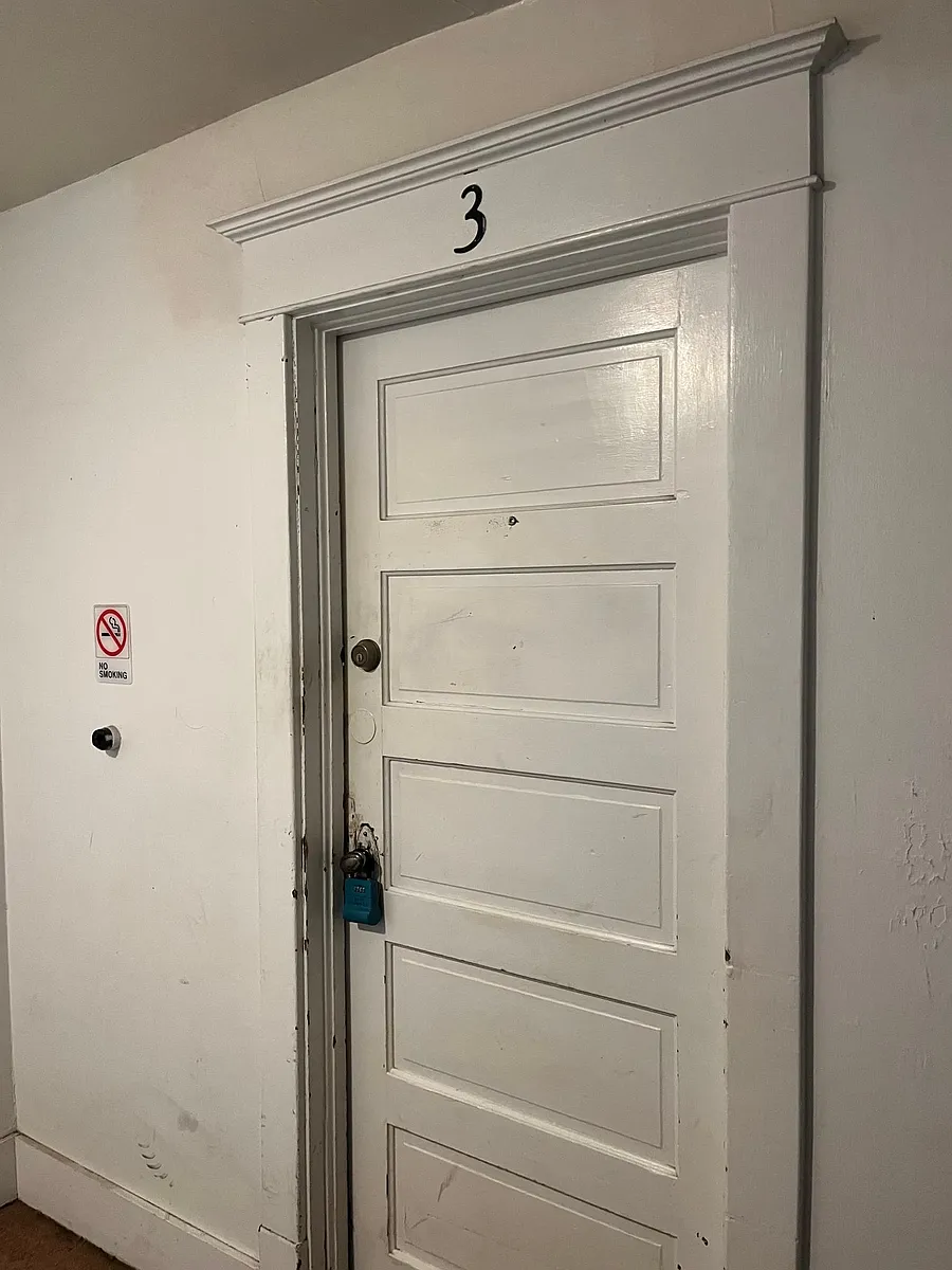 Building Photo - 500 Cascade St #3