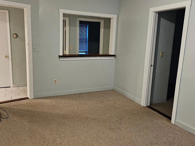 108 Lyme St #2 — Photo 7