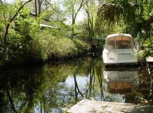 47 Nottingham Ln, Inglis, FL 34449