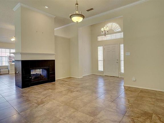 3rd image of 7712 Meadowlark Dr