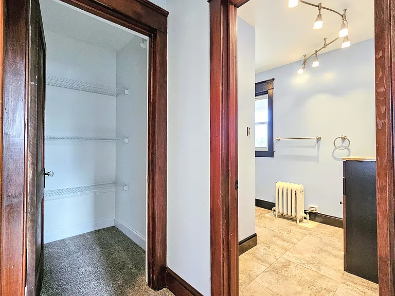 324 S Broad St — Photo 19