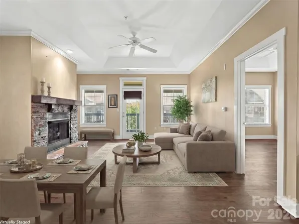 9 Kenilworth Knl #420, Asheville, NC 28805