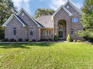 16816 W Cherrywood Ln, Wadsworth, IL 60083