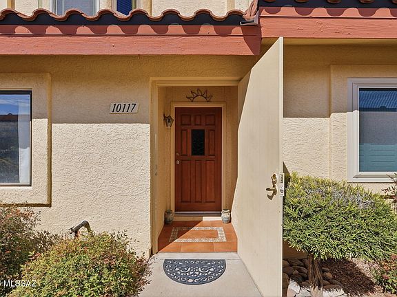 3rd image of 10117 E Arizmo St