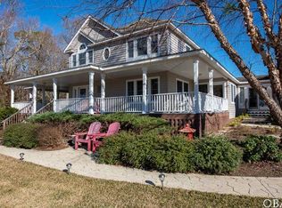 105 Waterside Dr, Harbinger, NC 27941