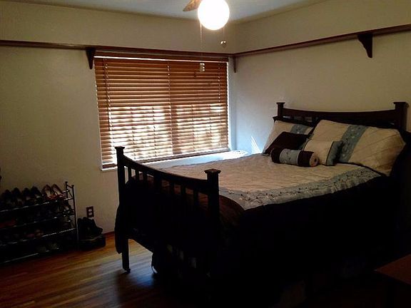 5th image of 4025 Kenmore Dr N